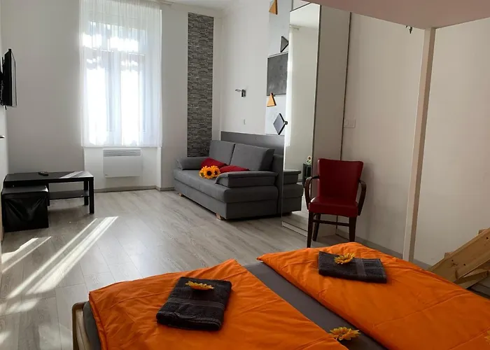 Sunflowers Apartman